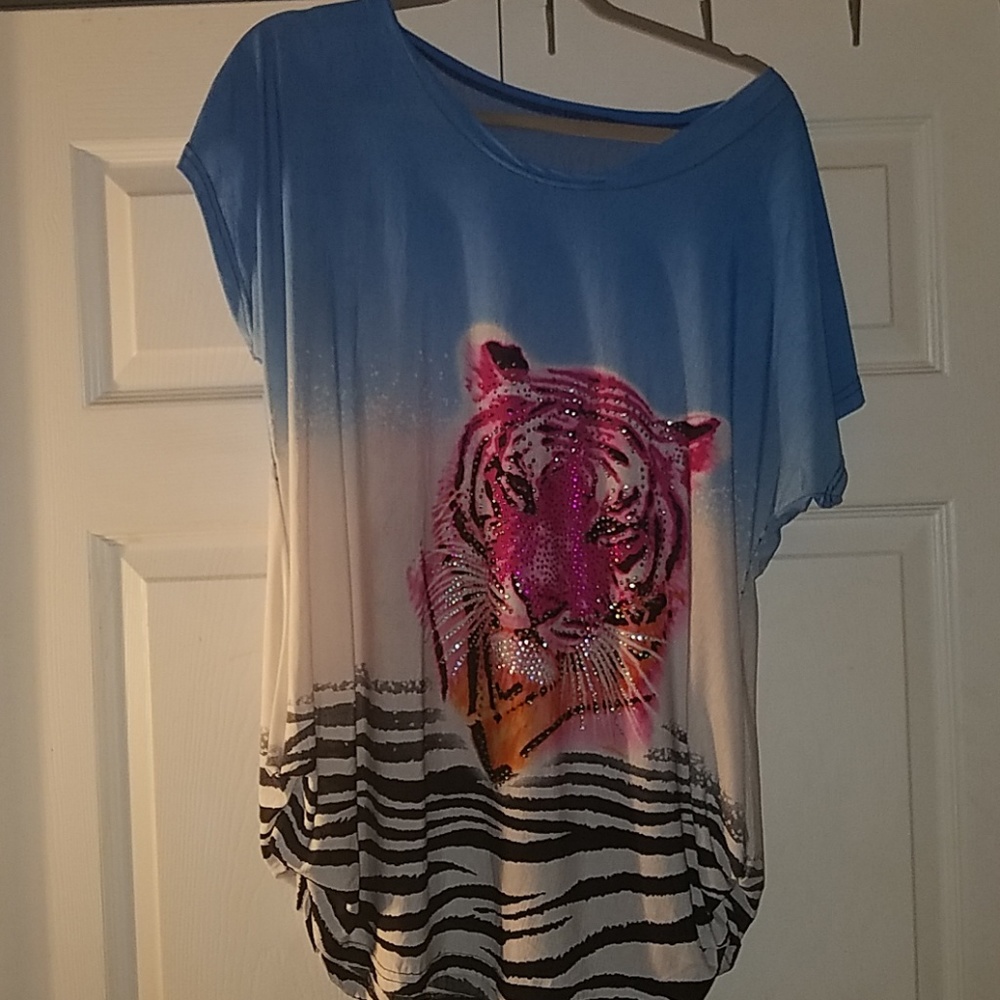 XXL Beautiful neon tiger shirt. Super comfortable
